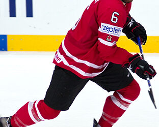 WEBER_Shea-2009-8156